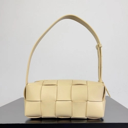 보테가 베네타 스몰 브릭 카세트백